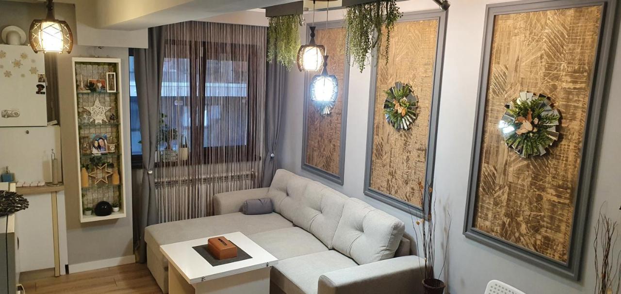 Tomis Apartament Διαμέρισμα Κονστάντζα Εξωτερικό φωτογραφία